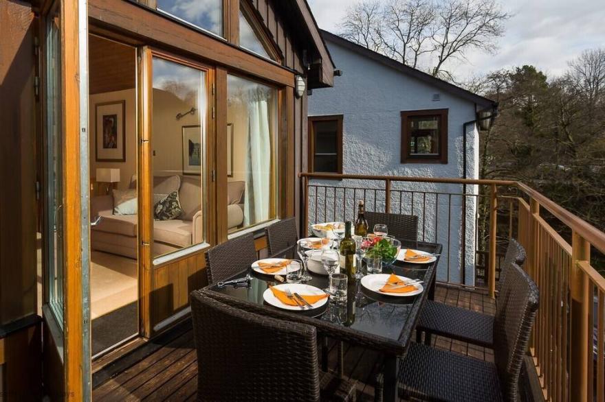 KESWICK BRIDGE HELVELLYN 20, family friendly in Keswick