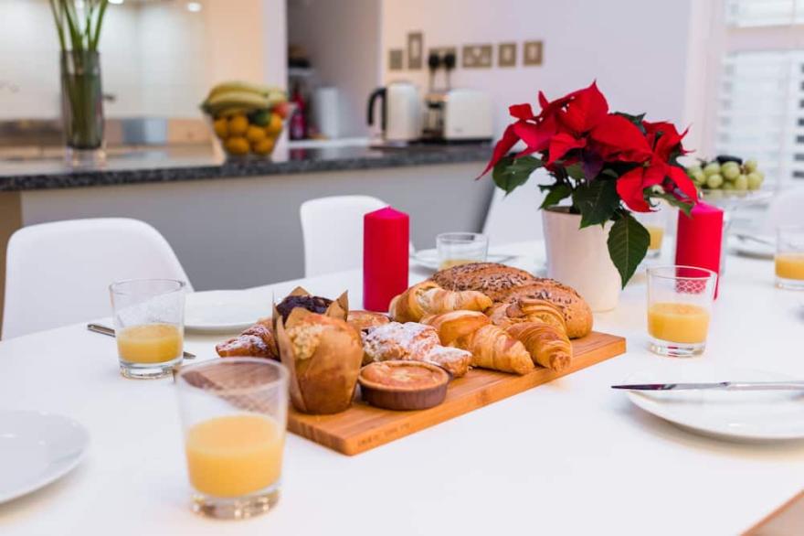 CHELSEA LONDON LUXURY TOWN HOUSE - UPMARKET LOCATION - GREAT PLACE TO STAY