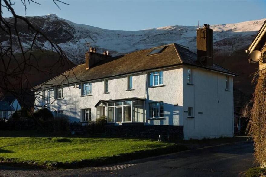 GRANGE FELL (BORROWDALE), pet friendly, with open fire in Keswick