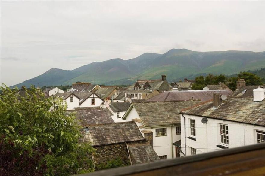 LILLIBET COTTAGE, family friendly in Keswick