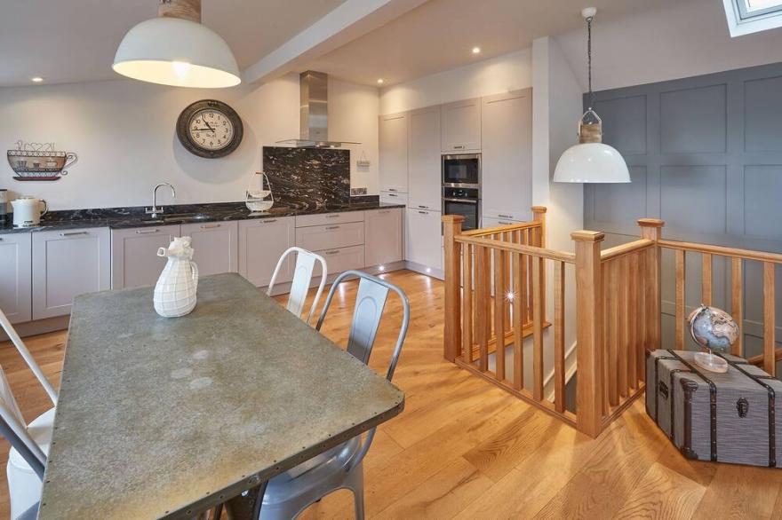 Host & Stay | Turnstone Cottage