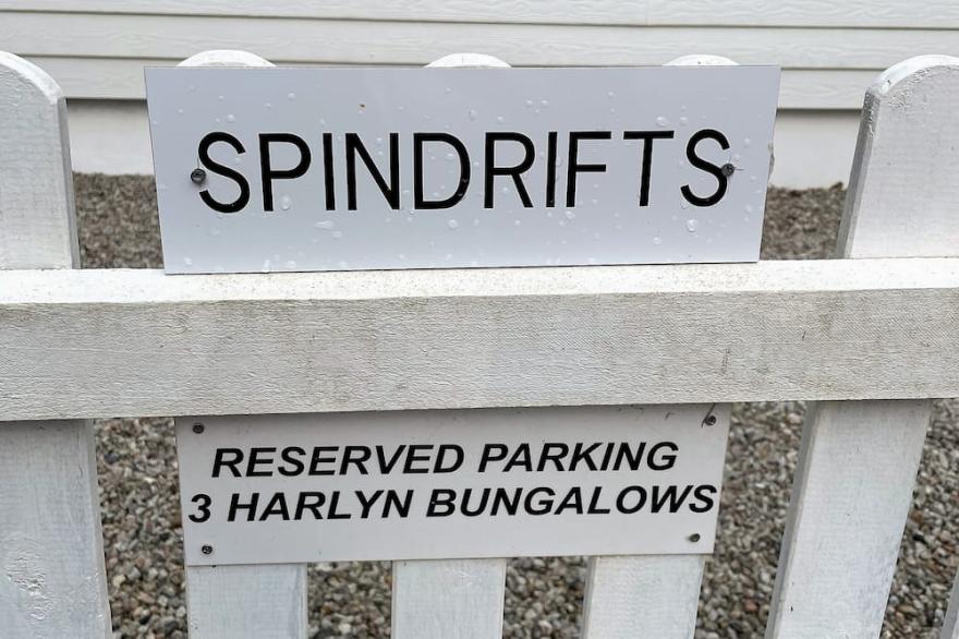 100 steps away from beautiful Harlyn Bay Beach!