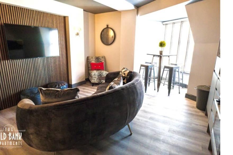 Vogue 2 bedroom apartment in central Blackpool