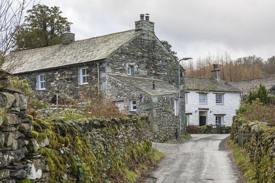 YEW TREE COTTAGE BORROWDALE, pet friendly in Rosthwaite