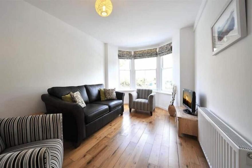 HAWTHORN COTTAGE, family friendly in Ambleside