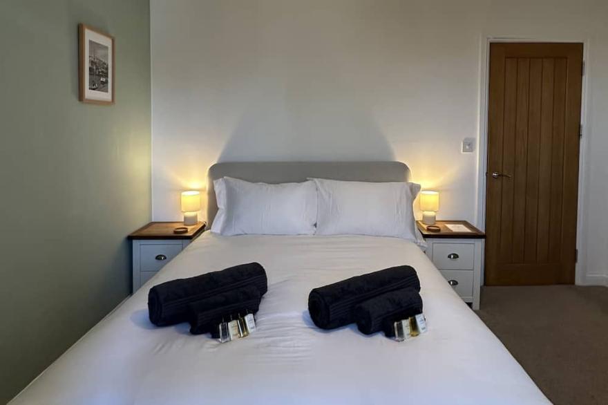 Fantastic large town house situated 9 minute drive away from Bristol City Centre