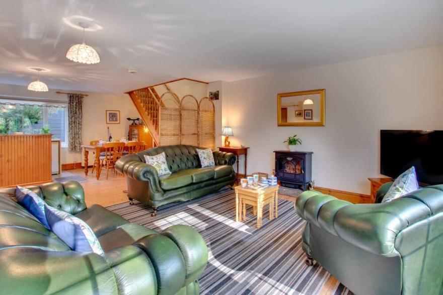 Crwcca Farm Cottage in the beautiful Felindre