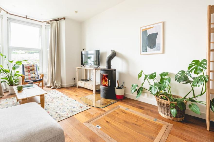 Treloweth, a large family home with sea views, parking and outside space, free WifI.