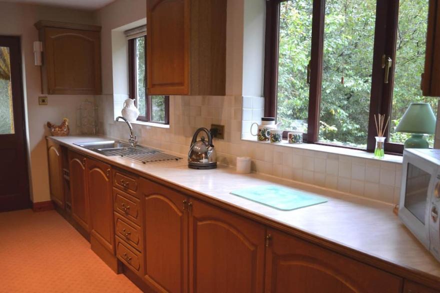 2 bedroom accommodation in Windermere