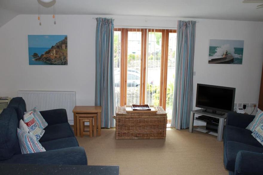 Pebbledrift Cottage -  A Beautiful, Granite Fronted, Self Catering Cottage