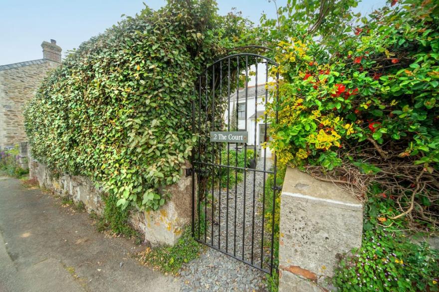 Cosy Cornish Cottage With Character and Charm