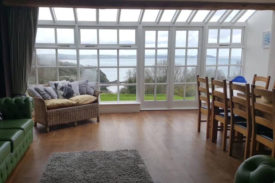 Family detached House, Sea Views, Beach, Golf Club, Eden Project, Short Breaks