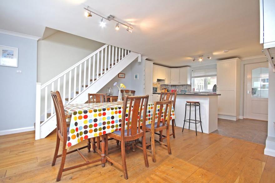 3 Bedroom Home With Stunning Sea And Countryside Views