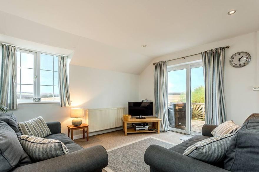Arnold Cottage -  a cottage that sleeps 6 guests  in 2 bedrooms