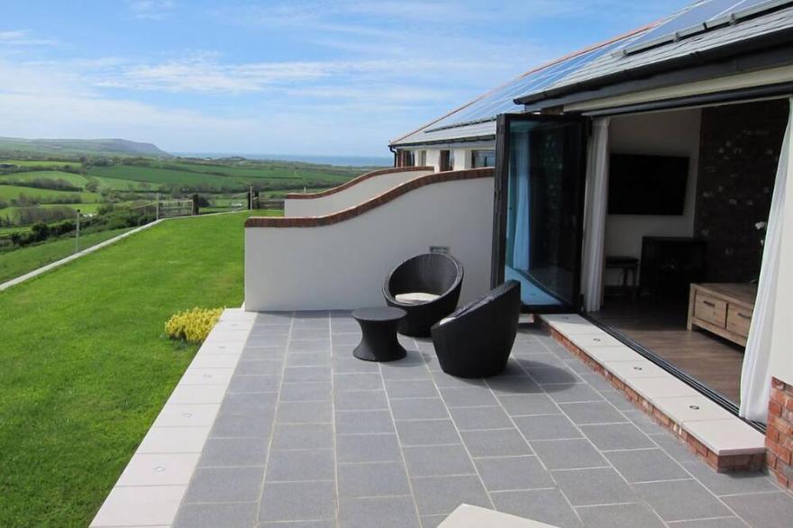 Romantic self catering apartment near Bude, Cornwall