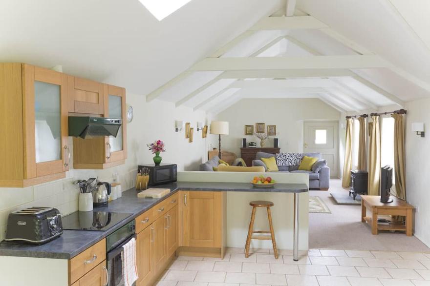 Spacious converted barn on a real Cornish lane, near Hayle and St. Ives
