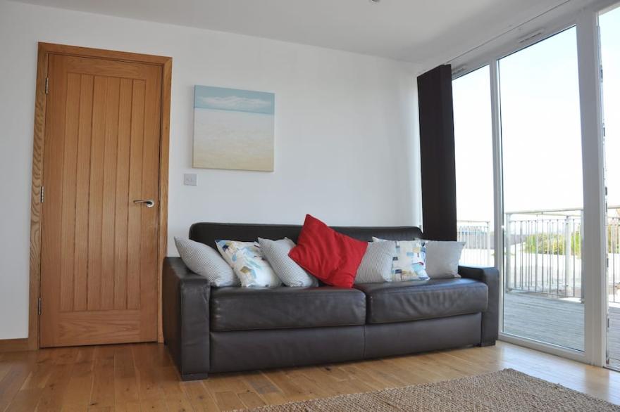 Fantastic Location!  2 min walk to 