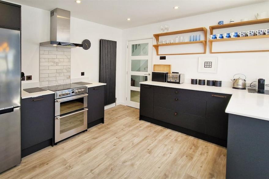 Bay Cottage - 4 beds | Close to the beach