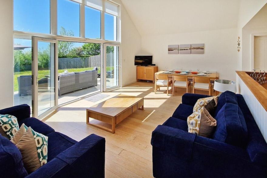 Skylark - 3 bed | Hot Tub* | Pet Friendly*