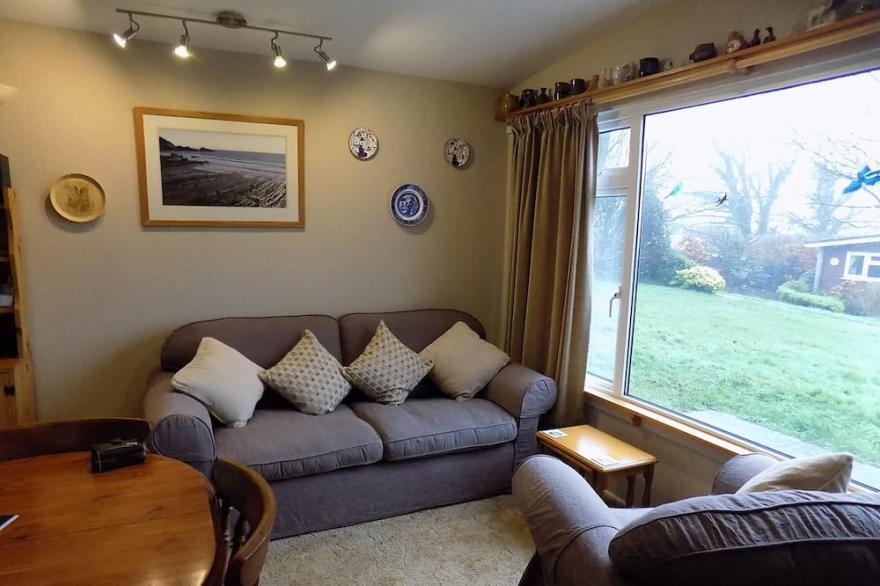 Little Nod holiday bungalow, Welcombe, North Devon