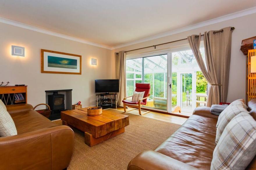 CROYDE PATHFIELDS | 4 Bedrooms | Croyde | Sleeps 8