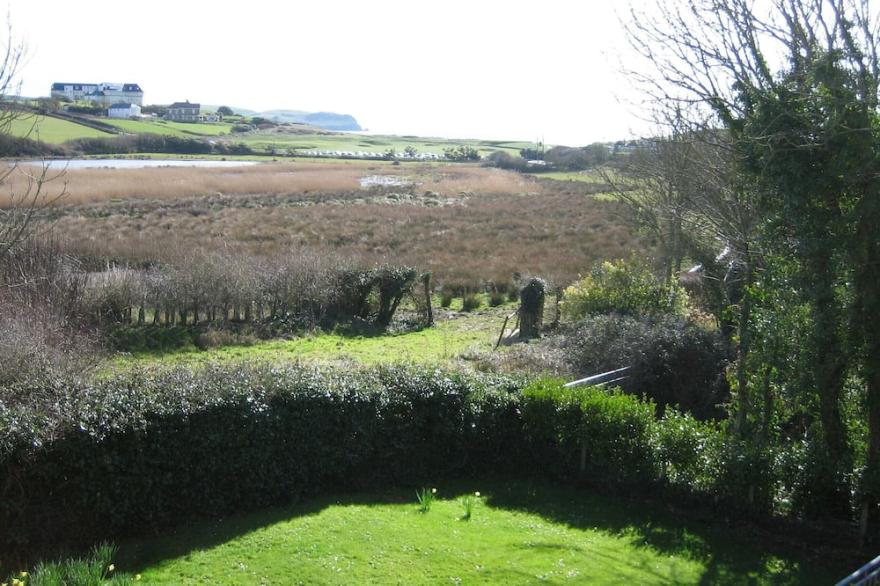 House With Sea Views And Sunny Aspect