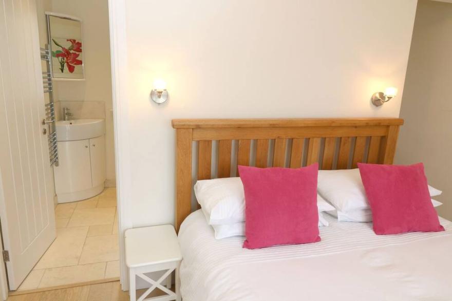 Offshore - Pet Friendly* | EV charging* | Hot Tub