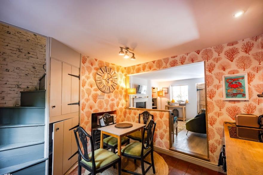 A beautifully renovated old fisherman’s cottage located in Thornham.