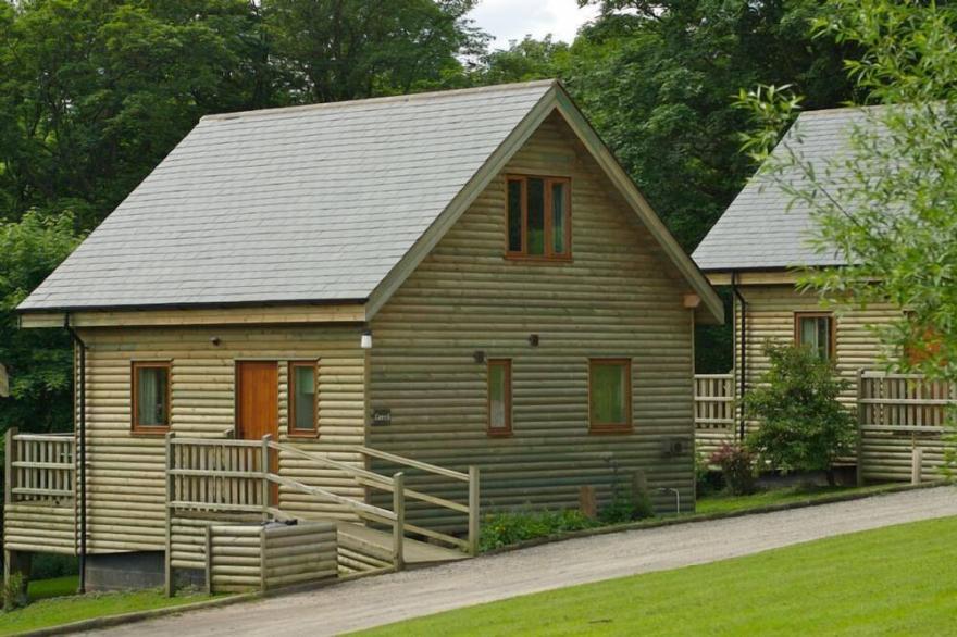 Willow Cottage Style Lodge in Yorkshire Dales, sleeps up to 4, family & pet friendly