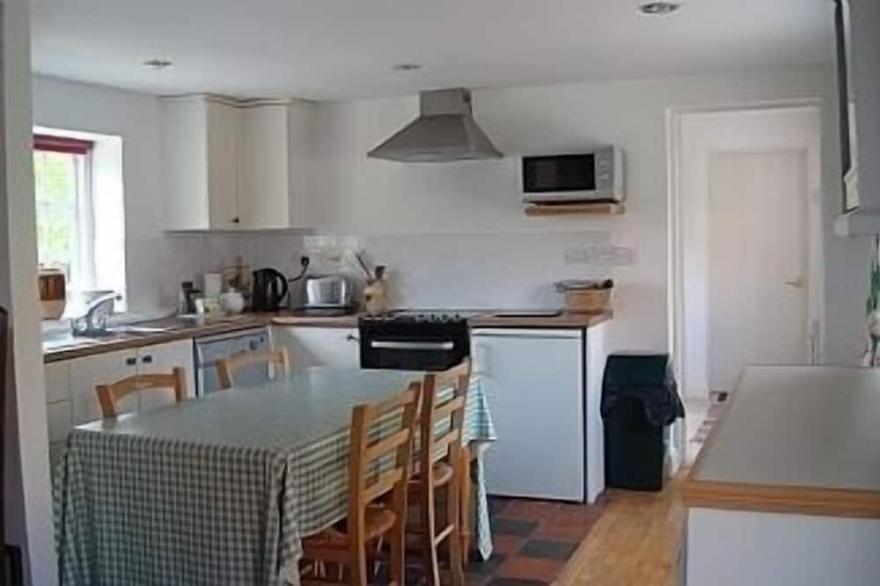 Courtyard Cottage In Beautiful Rural Location( Offers Available)