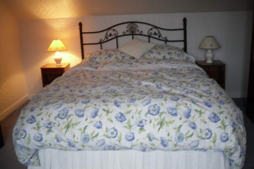 Family Friendly Cottage Near Sandy Beaches