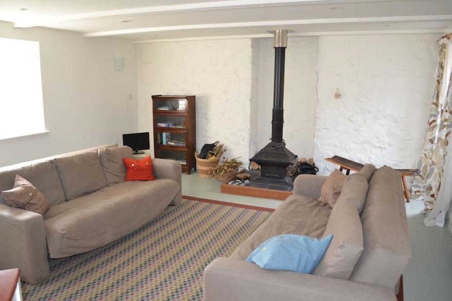Renovated Mill Overlooking Portree Bay, Isle Of Skye