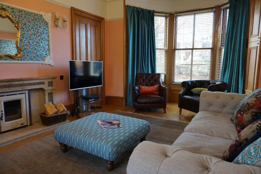 Luxury, 5 Star Holiday Villa in Blairgowrie