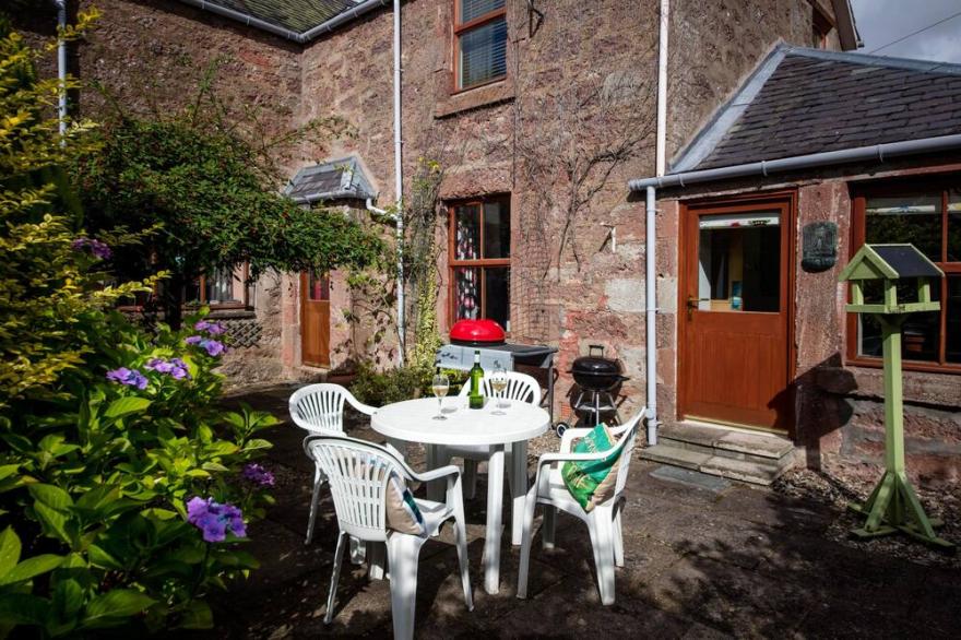 Luxury, 5 Star Holiday Villa in Blairgowrie