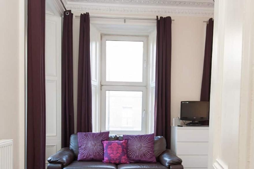 Genuine City Centre Apartment (Bread St)