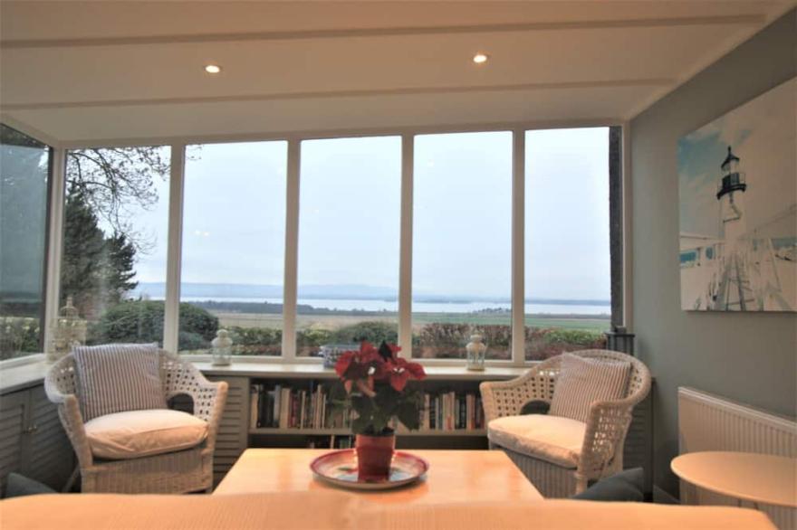 A luxurious cottage in a beautiful location with stunning views!