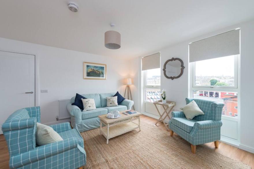 Annandale Street Apartment  -  Sleeps 4 guests