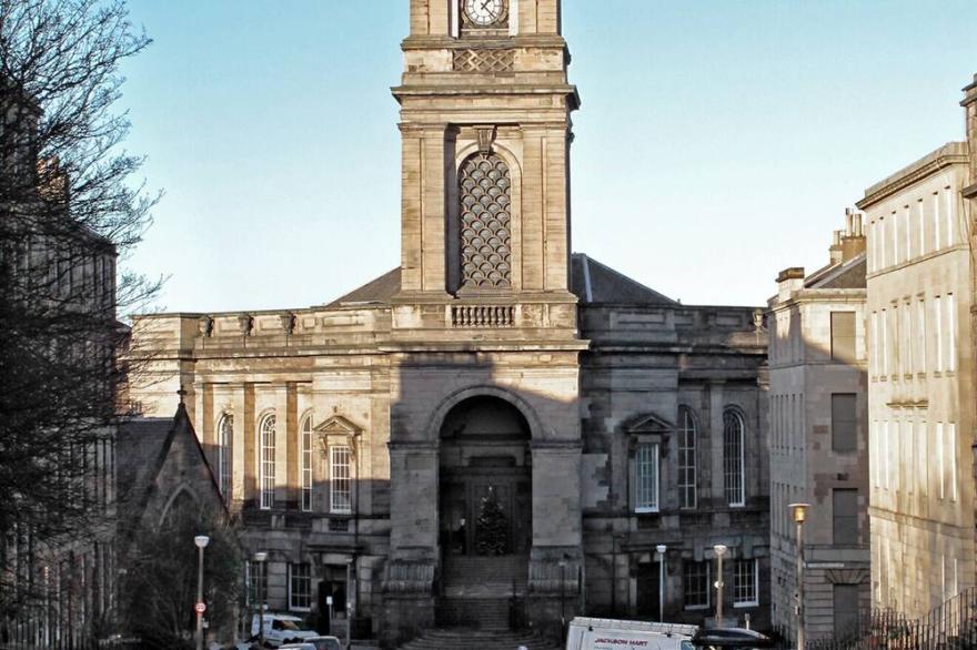 Exceptional gem in the Georgian New Town - haven of calm, luxury and style.