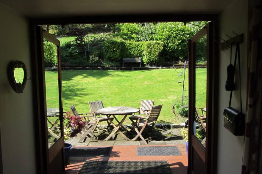 Cosy Accommodation For 4 People In The Heart Of The Trossachs