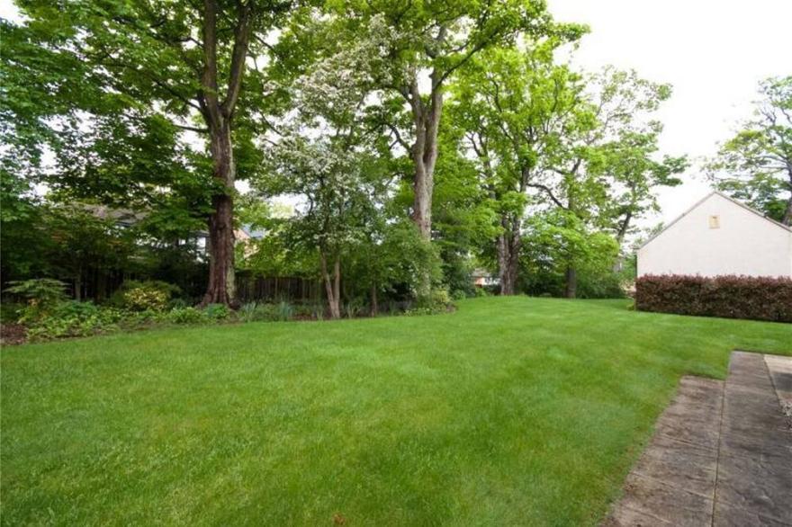 Spacious and luxurious, Barnton - Cramond, Edinburgh - near golf, city, sea