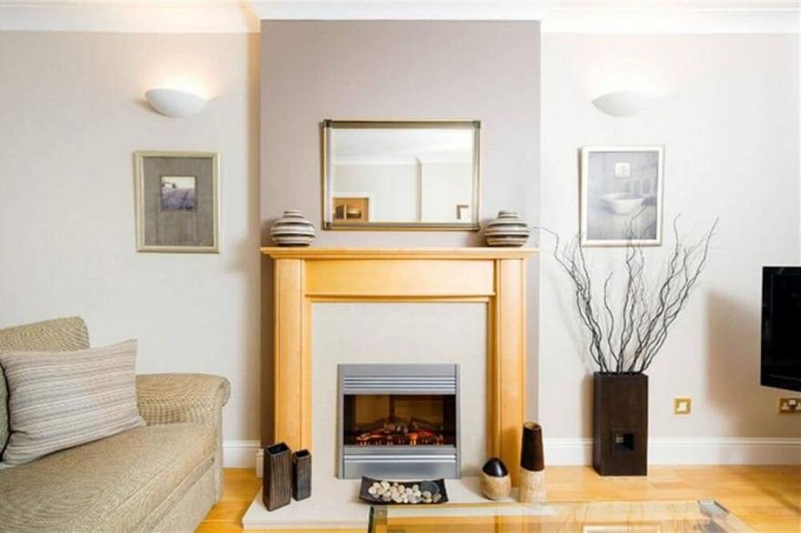 Spacious and luxurious, Barnton - Cramond, Edinburgh - near golf, city, sea