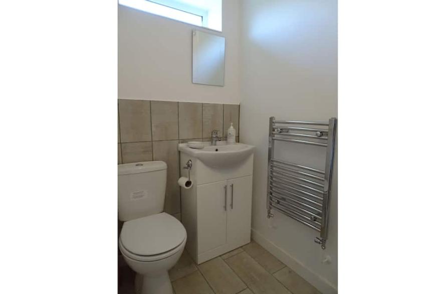 Cosy quiet semirural self contained 2 bed cottage in a rural village location.