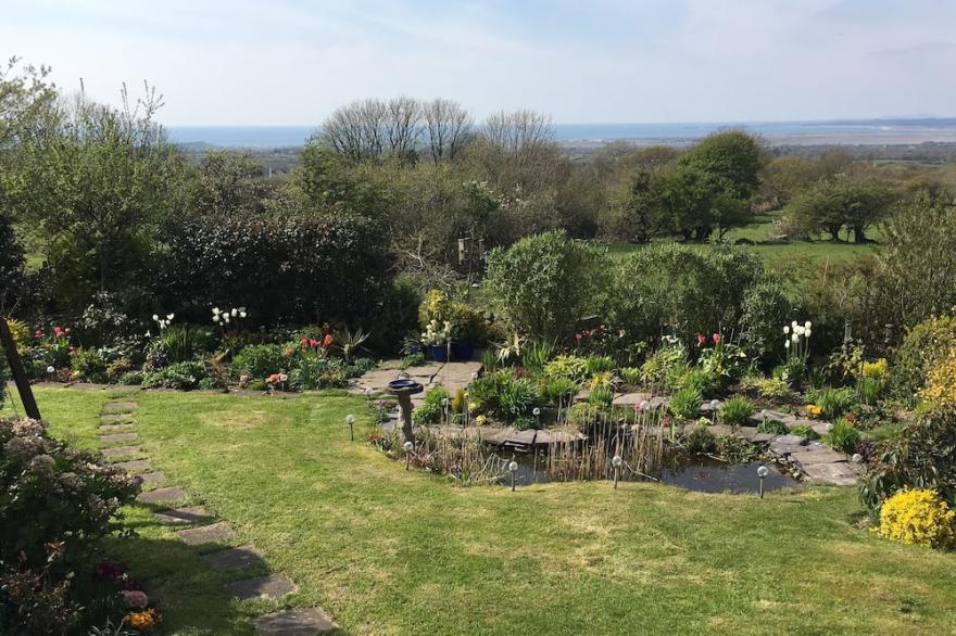 A cosy cottage, perfect for a coast and country retreat