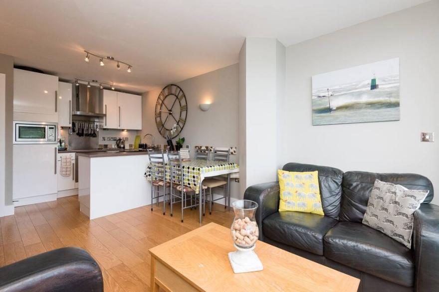 Superb two bed apartment with breathtaking sea, river and coastline views
