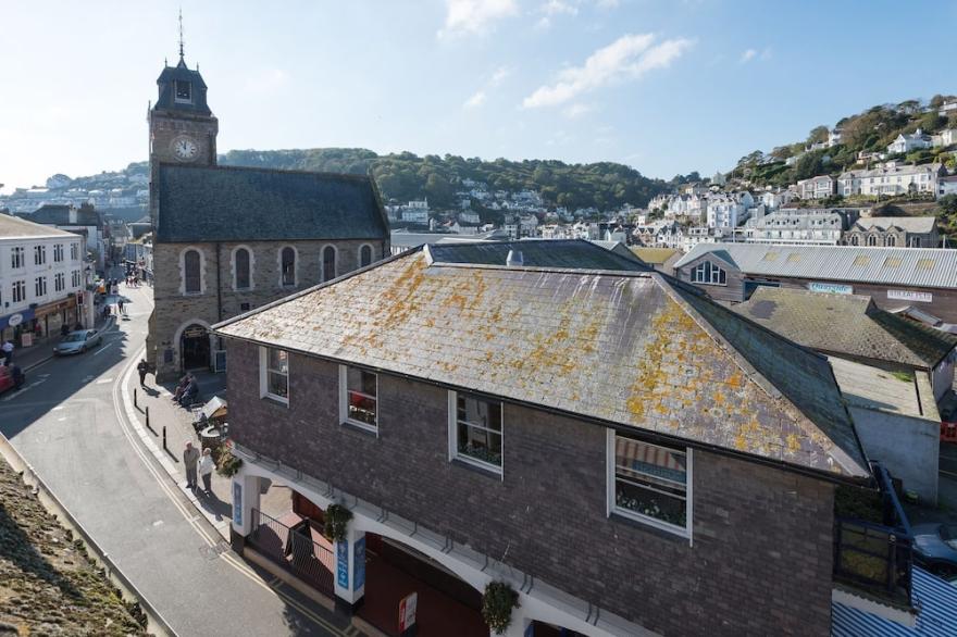 Lovely apartment in the centre of town with free reserved parking space