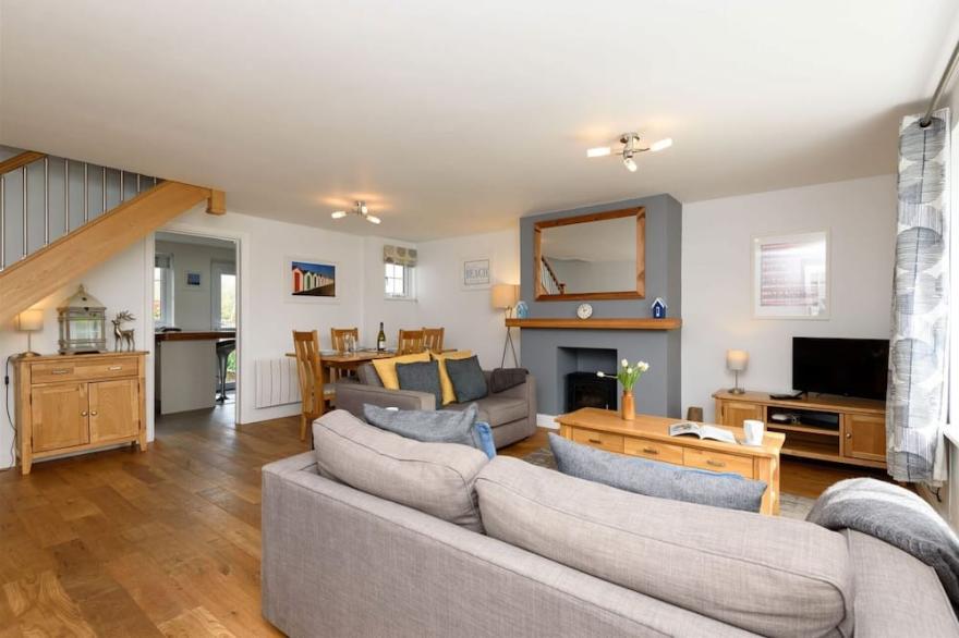 Fabulous cottage close to the beach.