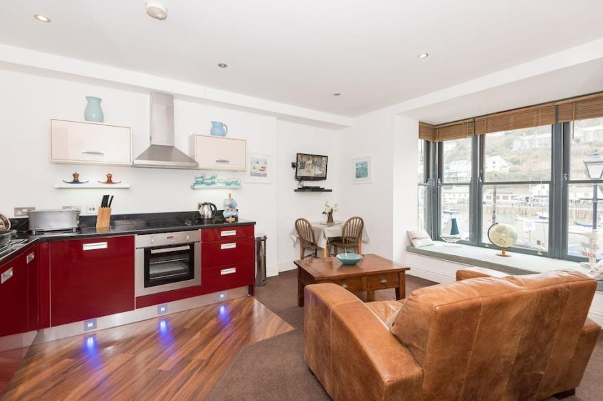 Fabulous apartment on the edge of the harbour.