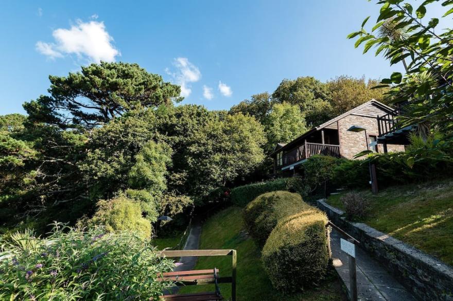 Lovely cottage with outside space and parking with an electric vehicle car charger