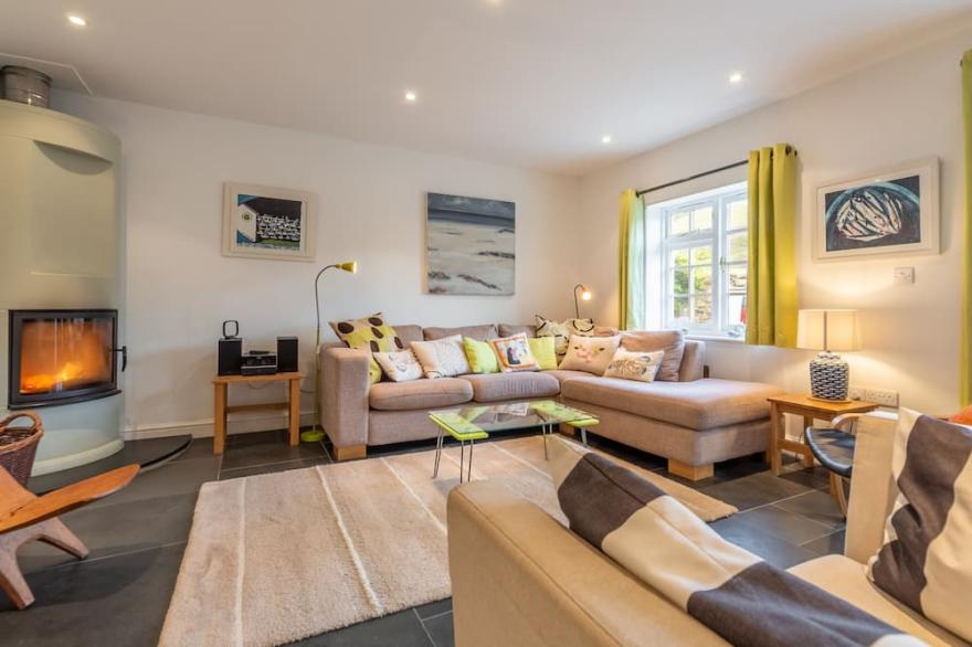No. 2 The Fish Cellars is a stunning and unique two storey conversion.