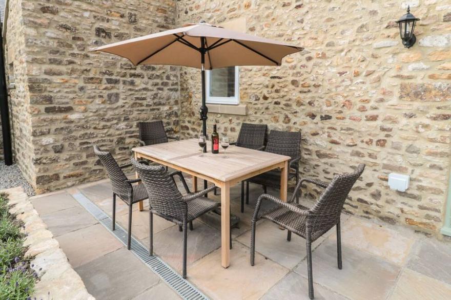 CROSS COTTAGE, family friendly, luxury holiday cottage in Brancepeth